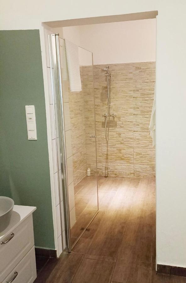 Apartamento 3 Bedrooms With Ensuite Bathrooms Viena
