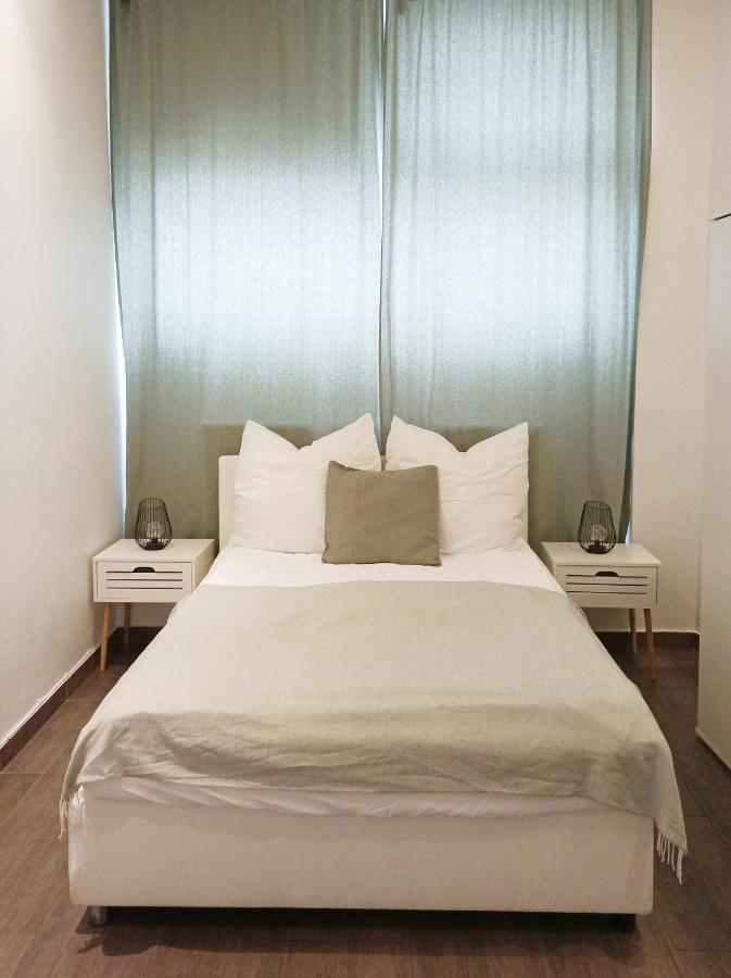 Appartement 3 Bedrooms With Ensuite Bathrooms *